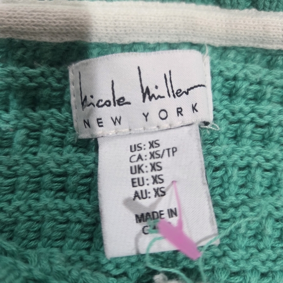 Nicole Miller Cardigan Sweater~Gold Buttons Women Size XS Green Knit Classic - Picture 12 of 13